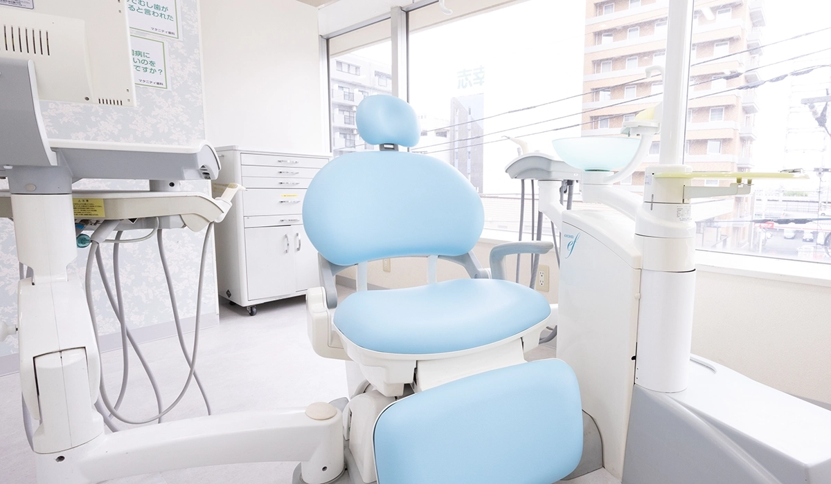 精密な根管治療を実現する、当院の設備と技術